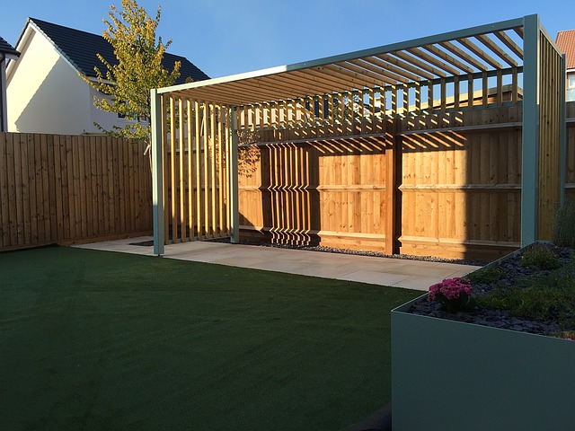 pergola na zahradě