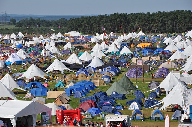 hodně stanů